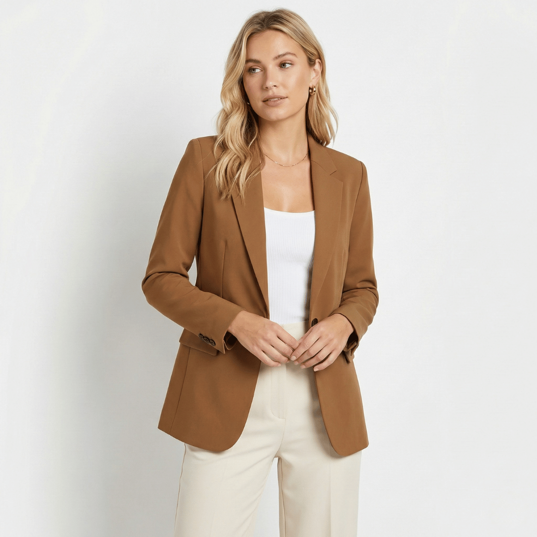 Women’s Fitted Blazer with Shaped Silhouette
