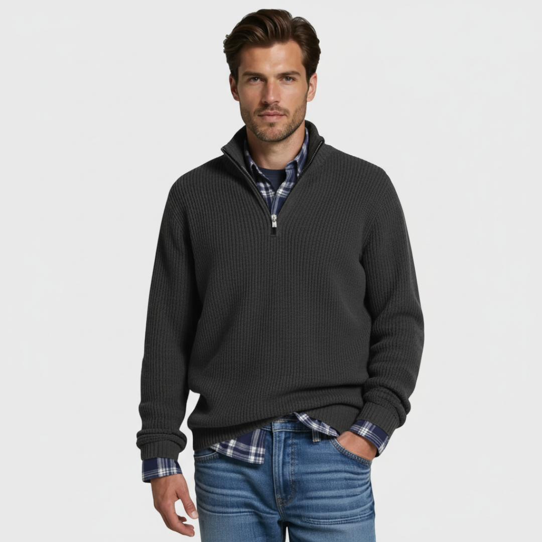 Men’s Fit Sweater with Zippered Collar